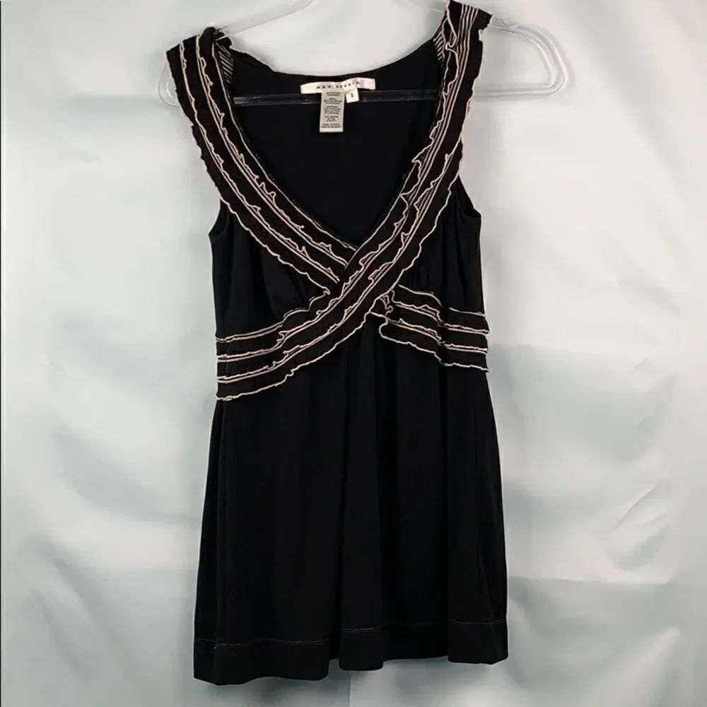Max Studio black ruffled knit top